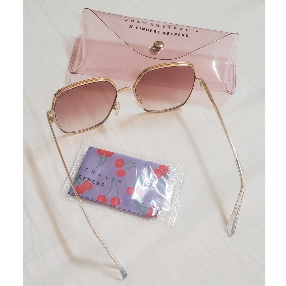 Quay Finders Keepers Undercover Sunnies